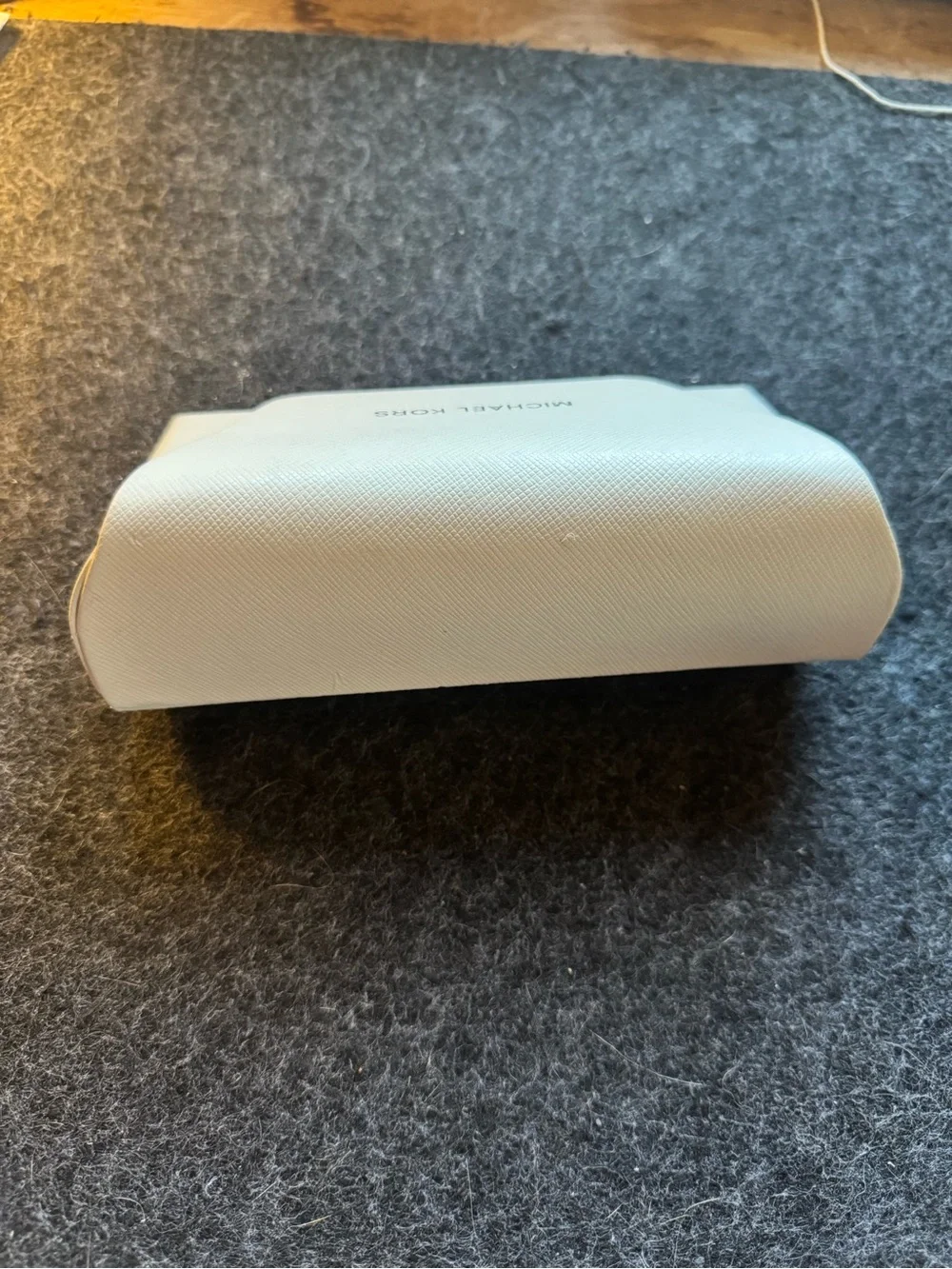 Michael Kors Cream Textured Eyewear Case